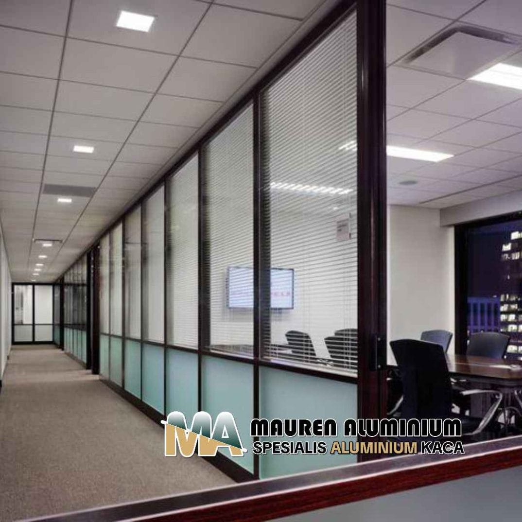 Jasa Tukang Kaca Tempered dan Kusen di Zamrud Bekasi Jasa Tukang Kaca Tempered dan Kusen Aluminium di Dukuh Zamrud Bekasi